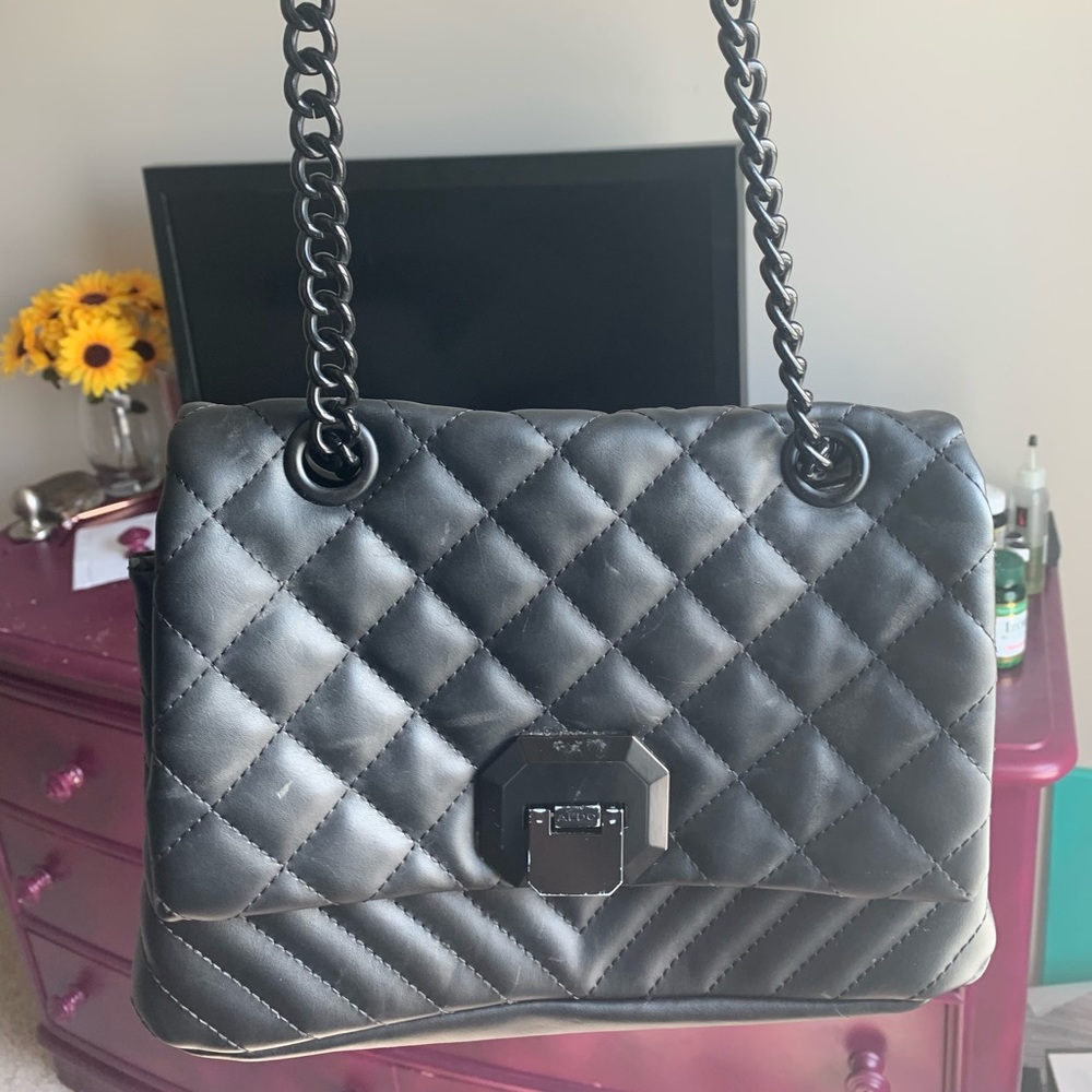 Black Purse